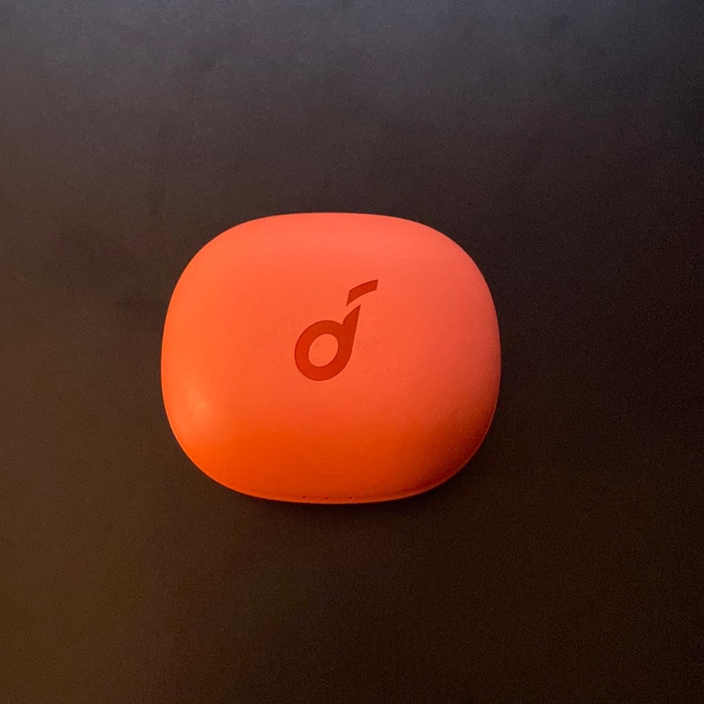 Anker soundcore earbuds used but in good condition